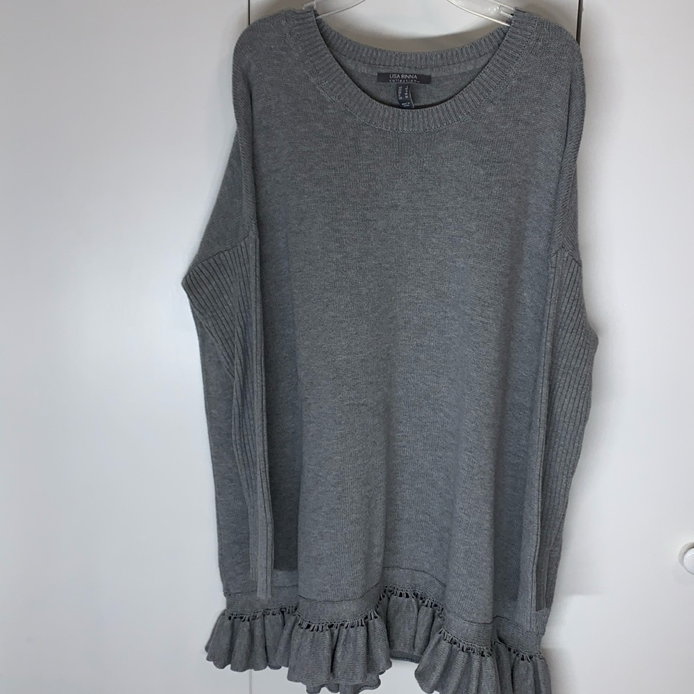 Lisa Rinna collection woman’s sweater